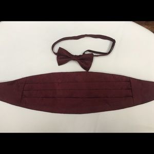 Cumberbund Set by Michael